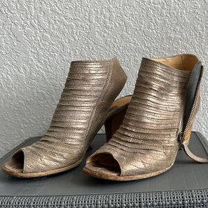 Paul Green Cayenne Gold Metallic Peep-Toe Bootie with Side Zip